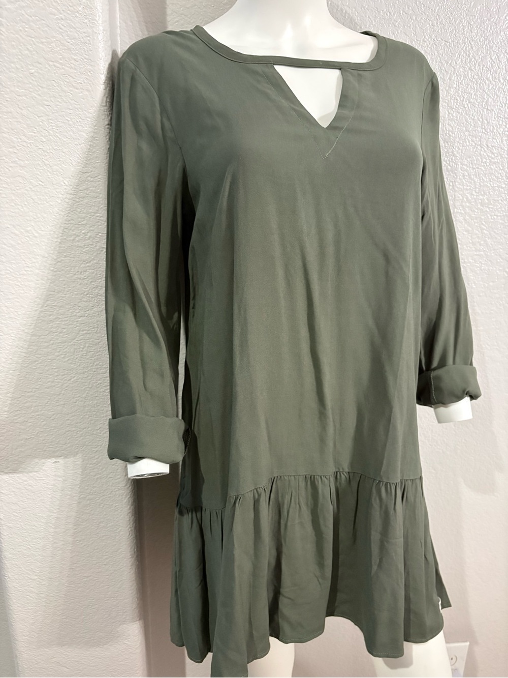 Hurley Cabo Dress – Olive Green – Size S